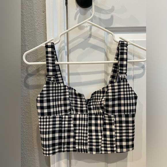 Urban Outfitters Women’s Checkered Top - Picture 1 of 3